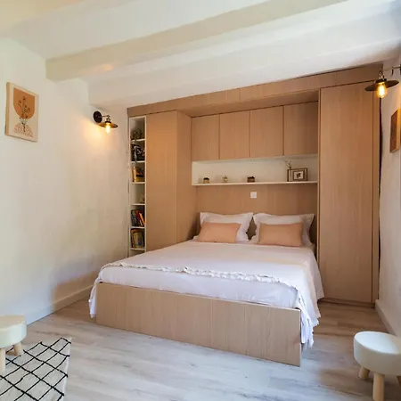 بيت للعطل 2 Bedroom Beautiful In