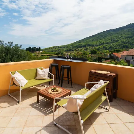 2 Bedroom Beautiful In Ferienhaus