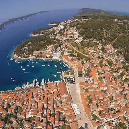 Σπίτι διακοπών 2 Bedroom Beautiful In *
