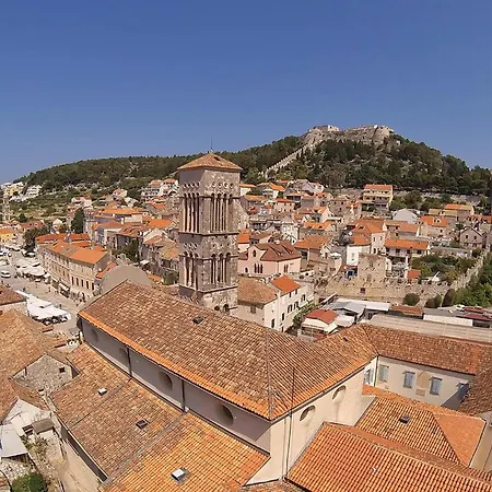 2 Bedroom Beautiful In * Pitve