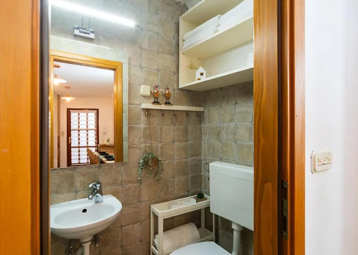 2 Bedroom Beautiful In * Pitve
